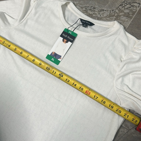 WELL WORN Ladies' Long Sleeve Crewneck Top, Cream Large Diamond poked NWT - Picture 9 of 9